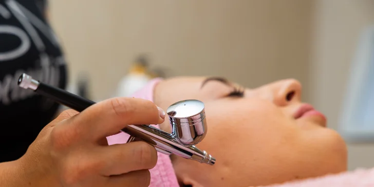 Coffee anti - age liftingové alebo hydratačné ošetrenie v BSM beauty
