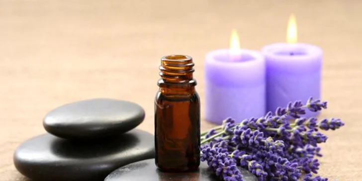 Uvoľňujúca masáž s aromaterapiou