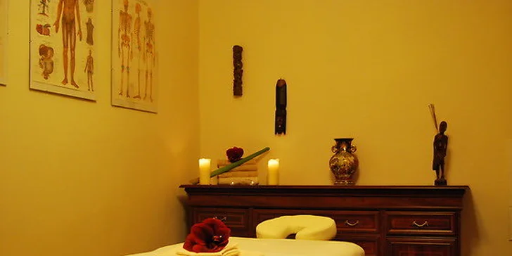 Uvoľňujúca masáž s aromaterapiou
