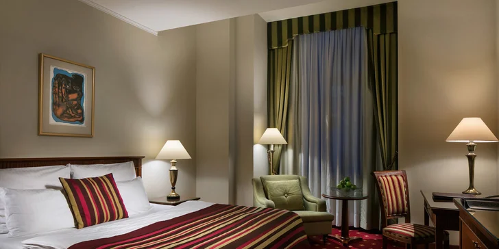 Luxusný hotel pri Václavskom námestí: izba Deluxe, raňajky, parkovanie aj neskorý check-out