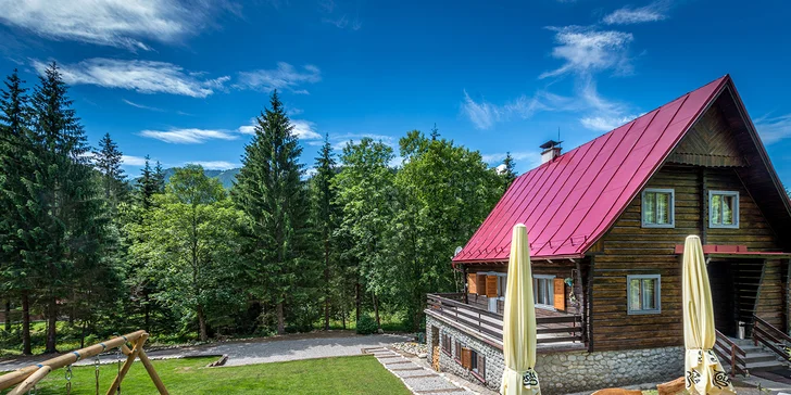 Pobyt v tichom a pokojnom prostredí Liptova: moderne zrekonštruovaná chata až pre 22 osôb