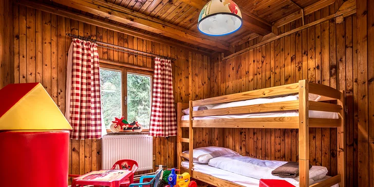 Pobyt v tichom a pokojnom prostredí Liptova: moderne zrekonštruovaná chata až pre 22 osôb