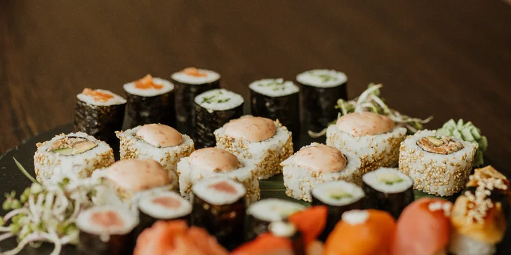SUSHI BONSAI: Exkluzívny sushi set pre 2 osoby