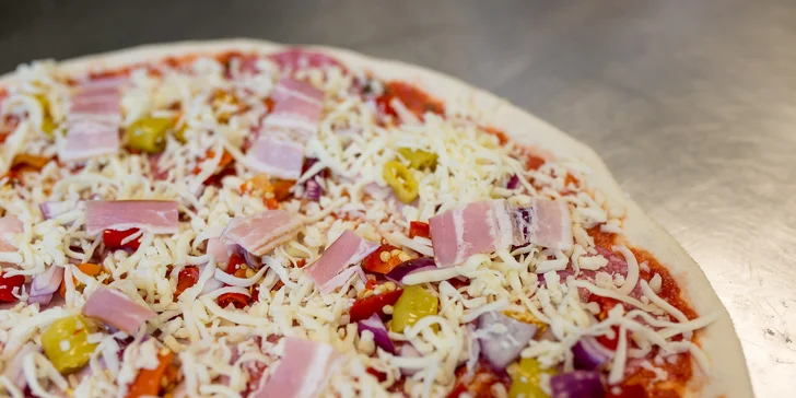 Na výber 10 druhov chutnej pizze či výborné Fusilli v Pizza di'Colore