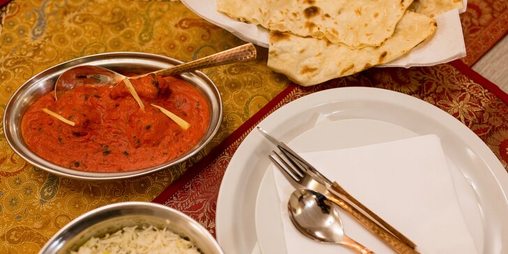 Ochutnajte Indiu: Murgh Tikka Masala alebo degustačný tanier pre dvoch v Himalaya restro bar & shisha lounge