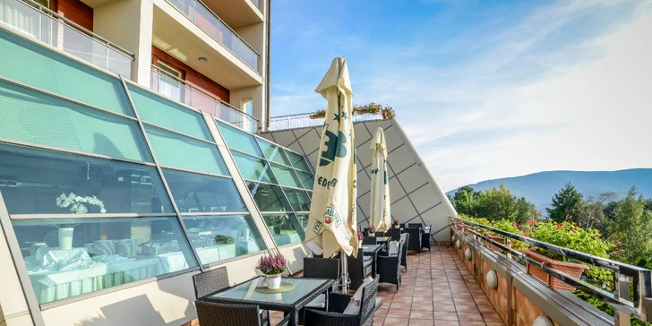 5* relax v poľských Beskydách: bazén s výhľadom, wellness aj raňajky