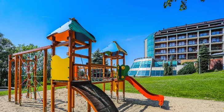 5* relax v poľských Beskydách: bazén s výhľadom, wellness aj raňajky