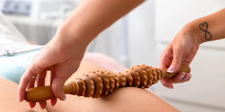 Maderoterapia: Anticelulitídna masáž drevenými valčekmi, v ponuke aj permanentky