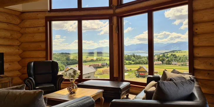 Leto alebo jeseň v očarujúcej prírode Liptova: prenajmite si luxusný chalet až pre 14 osôb