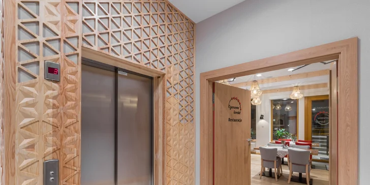 Príjemný oddych v Zakopanom: moderný hotel s komfortnými izbami, raňajkami či polpenziou