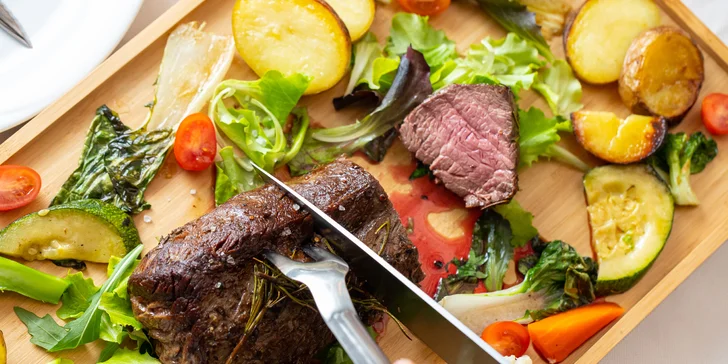 Lahodné 3-chodové degustačné menu pre 4 osoby v talianskej reštaurácii La Piazza