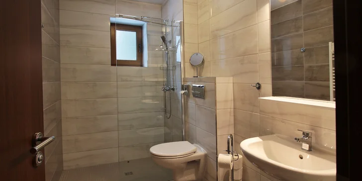 Príjemný pobyt v očarujúcej prírode Jasnej: apartmány s kuchyňou aj balkónom pre 5 osôb