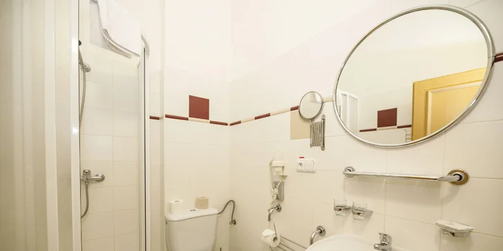 Pobyt v centre Karlových Varov: raňajky či polpenzia, masáže aj neobmedzený wellness