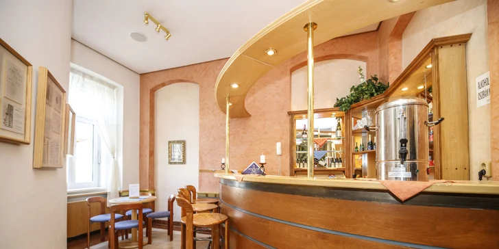 Relaxačný 4* pobyt v centre Karlových Varov: raňajky, polpenzia, wellness aj zľava na procedúry
