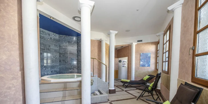 Relaxačný 4* pobyt v centre Karlových Varov: raňajky, polpenzia, wellness aj zľava na procedúry