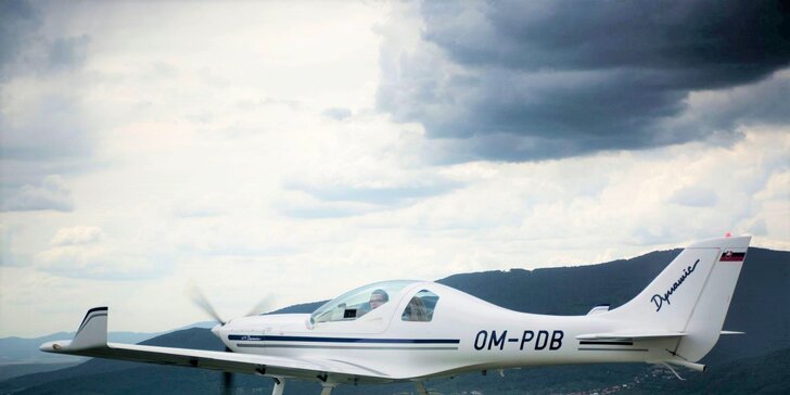 Hurá do oblakov! Zážitkový let lietadlom AEROSPOOL WT9 DYNAMIC LSA s možnosťou pilotovania