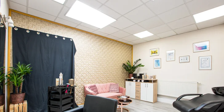 Strih s regeneráciou alebo balayage v HairSalon Alexanttina