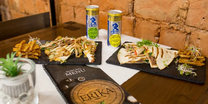 Mexiko v Bowling Erika: Quesadilla s hranolčekmi a nápojom
