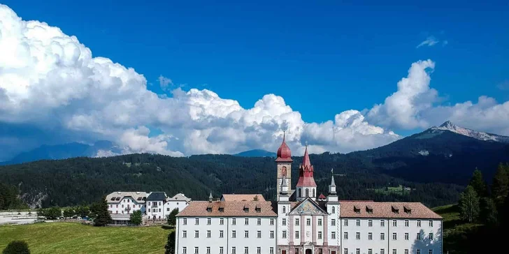 3* hotel v Dolomitoch: ideálny pre cyklistov i pešiu turistiku, polpenzia
