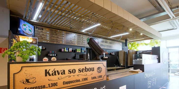 Chutná pizza podľa vlastného výberu s pivom alebo Kofolou