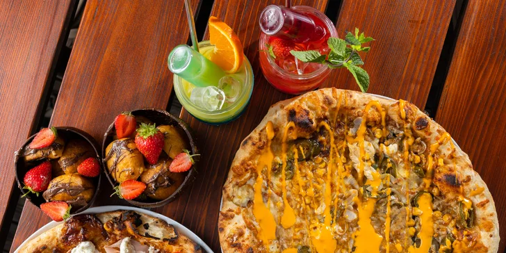 Večera pre dvoch: Neapolská pizza, miešaný drink, Oreo Bomby