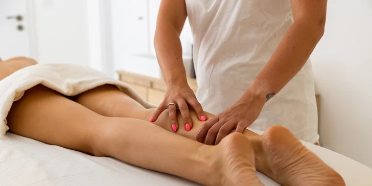 Blahodarné masáže: Uvoľňujúca, relaxačná, luxusná s bio olejmi či Breussova masáž