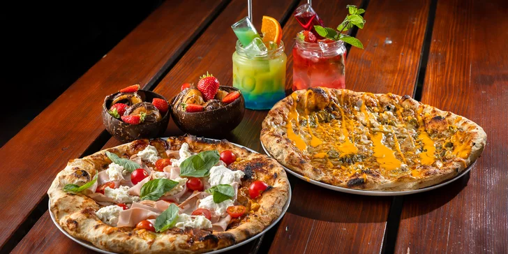 Večera pre dvoch: Neapolská pizza, miešaný drink, Oreo Bomby