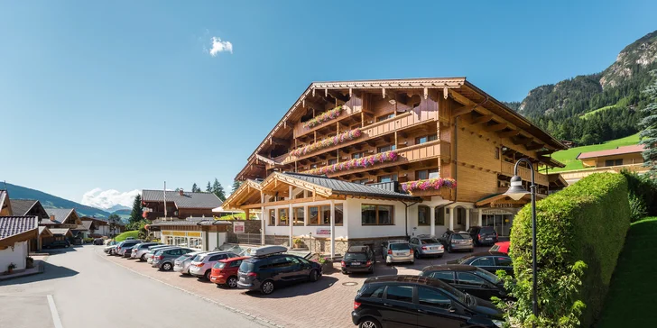 Dovolenka v Kitzbühelských Alpách: túry, wellness, polpenzia aj zľavová karta Alpbachtal Card