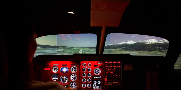 Doprajte si jedinečný letecký zážitok a preleťte sa na leteckom simulátore ELITE EVOLUTION BEECHCRAFT BARON 58!