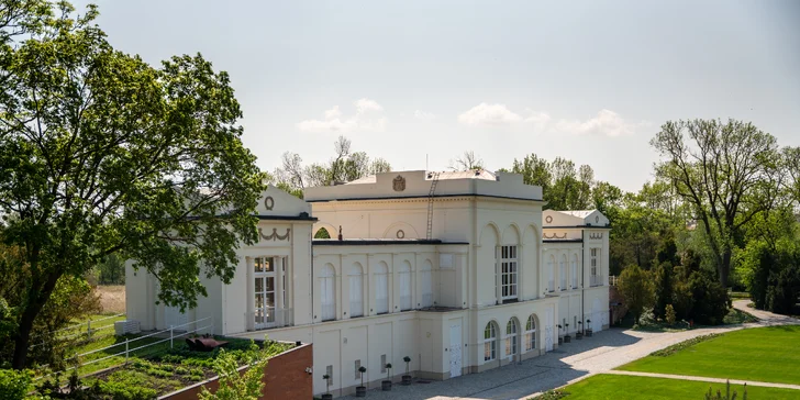 Pobyt na Južnej Morave s raňajkami aj degustačnou večerou v CHATEAU DE FRONTIERE**** v srdci Lednicko-valtického areálu