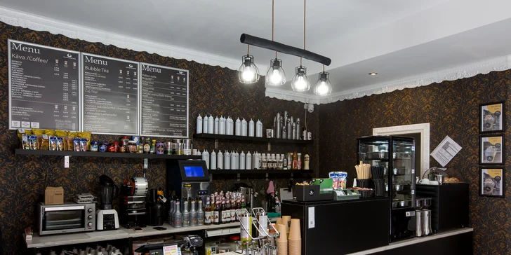 Sladký plnený BIO croissant, energetický nápoj či Bubble Tea