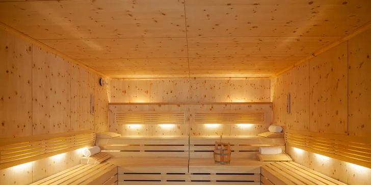 Alpská lyžovačka, sauna aj polpenzia: zimný pobyt v Innsbrucku s neobmedzeným wellness, 5% first minute zľava