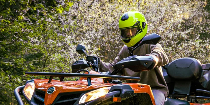 Adrenalínová jazda cez Liptov na parádnych štvorkolkách