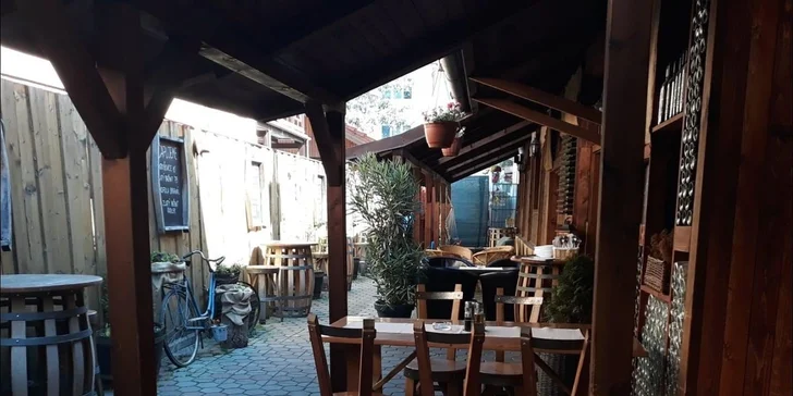 Lososový tatarák s Proseccom alebo domáce cestoviny