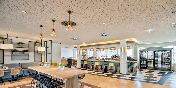 4* dovolenka vo Viedni pre 1–4 osoby: hotel pri zábavnom parku Práter, raňajky a vstup na ruské koleso