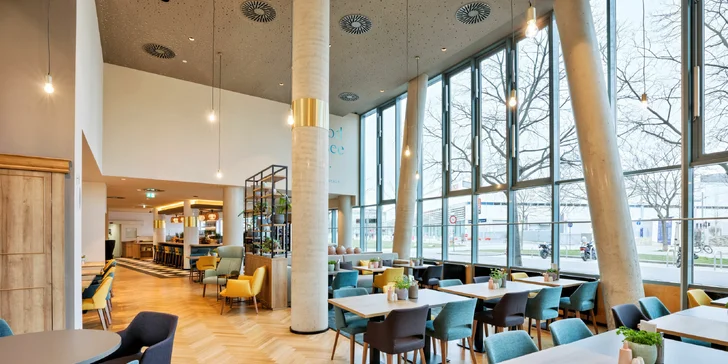 4* dovolenka vo Viedni pre 1–4 osoby: hotel pri zábavnom parku Práter, raňajky a vstup na ruské koleso