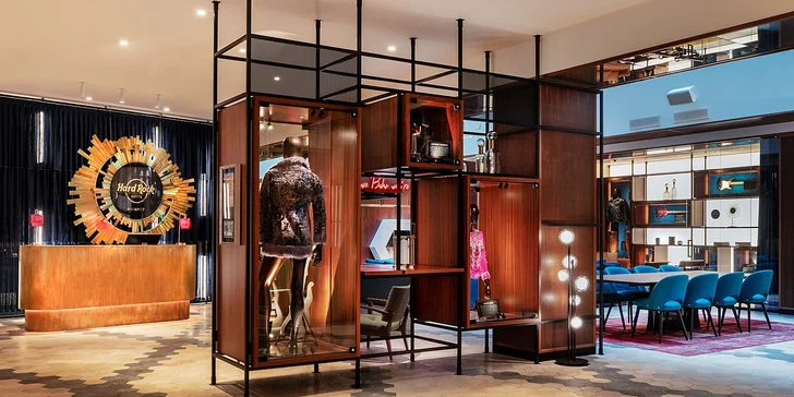 Špičkový pobyt v centre Budapešti: 5* hotel s raňajkami, welcome drinkom, strešným barom aj fitness centrom