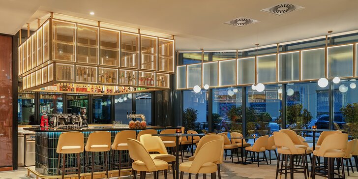 Špičkový pobyt v centre Budapešti: 5* hotel s raňajkami, welcome drinkom, strešným barom aj fitness centrom