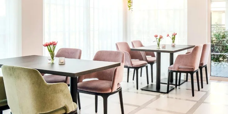 Romantický pobyt pre dvoch v Krakove: boutique hotel s raňajkami aj fľašou vína