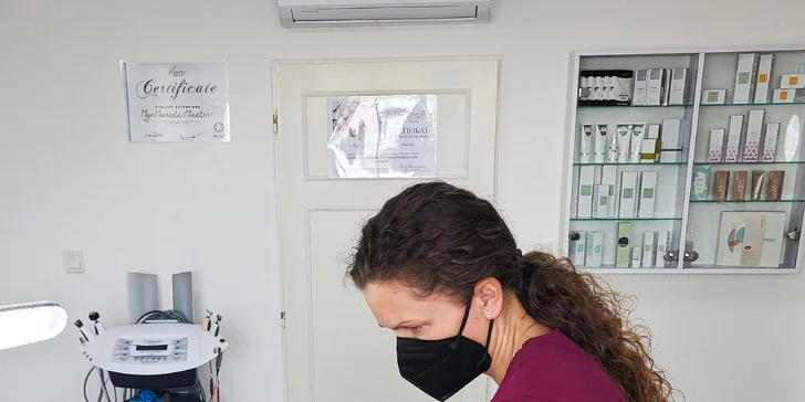 Výplň pier, lifting tváre botulotoxínom a hydratácia pleti mezoterapiou