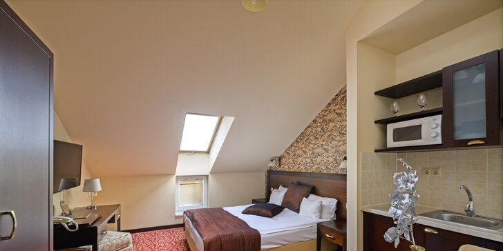 Relaxačný wellness pobyt - 4* hotel, termálna voda a polpenzia