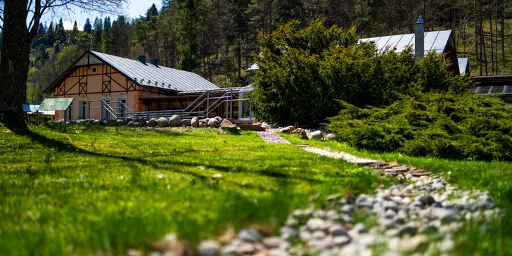 Čarovná dovolenka v srdci turistického raja Pienin: pobyt v kúpeľoch blízko poľských hraníc s wellness