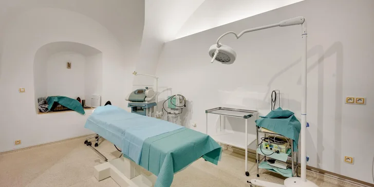 Rejuvenizácia ženských intímnych partií kyselinou hyalurónovou