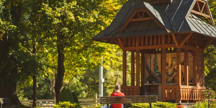 Čarovná dovolenka v srdci turistického raja Pienin: pobyt v kúpeľoch blízko poľských hraníc s wellness