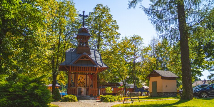 Čarovná dovolenka v srdci turistického raja Pienin: pobyt v kúpeľoch blízko poľských hraníc s wellness
