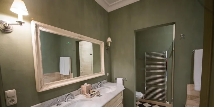 Pobyt v Château Bela vrátane vstupenky na Benátsky ples