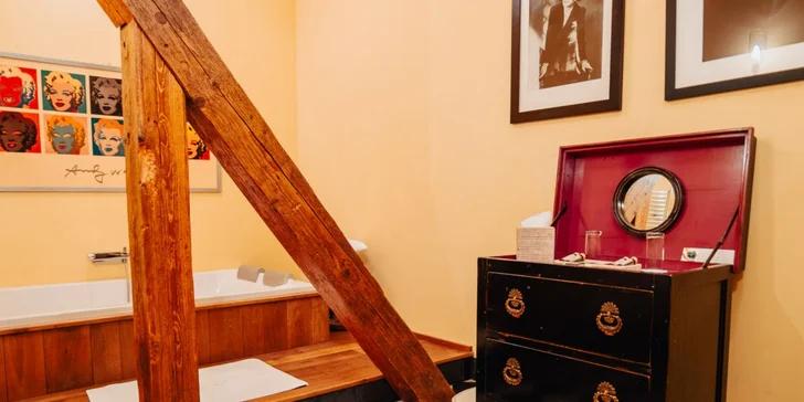 Pobyt v Château Bela vrátane vstupenky na Benátsky ples