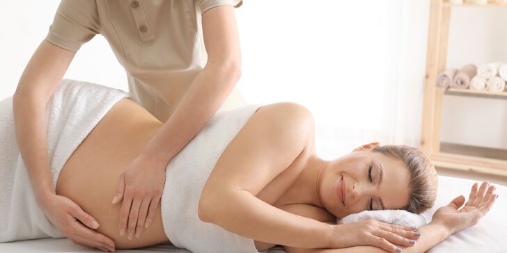 Uvoľňujúca masáž pre tehotné ženy v štúdiu BellyKick
