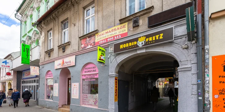 Belgické hranolčeky, trhané mäso či Párty Kýbel v Morbid Fritz
