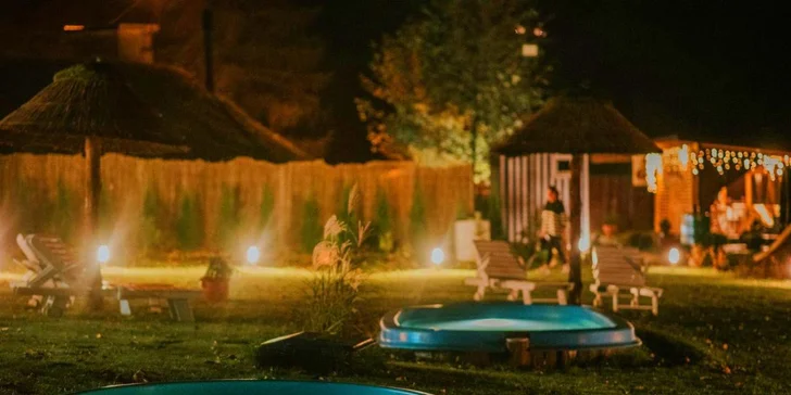 Havaj alebo africké safari v poľskom glampe: luxusné jurty pre 5 osôb s kuchyňou a privátnou vírivkou